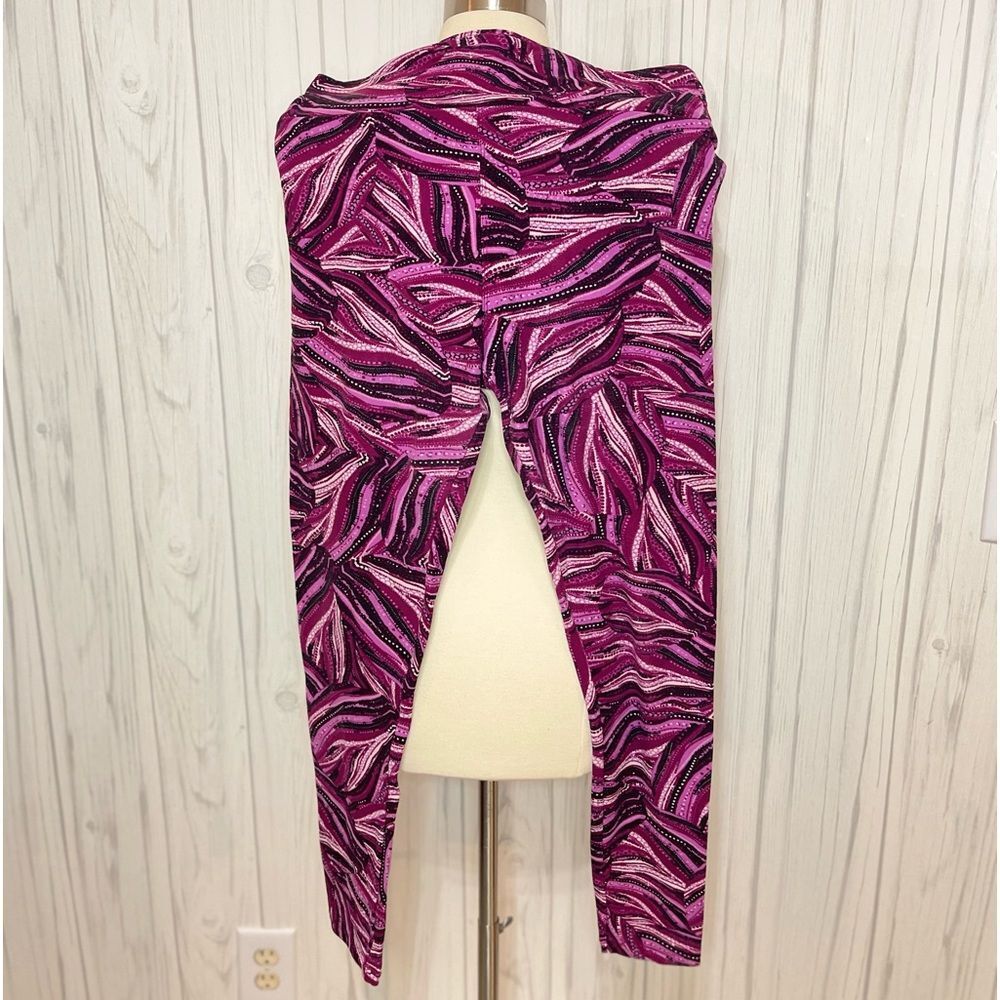 ❌SOLD❌LULA ROE Shades of Purple TC Leggings - Picture 2 of 6